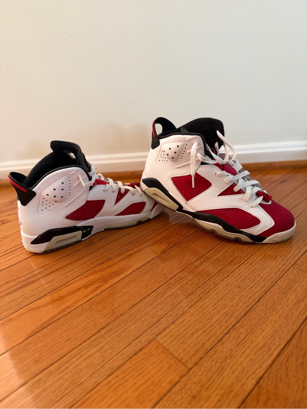 Jordan Men's White and Red High-Top Sneakers